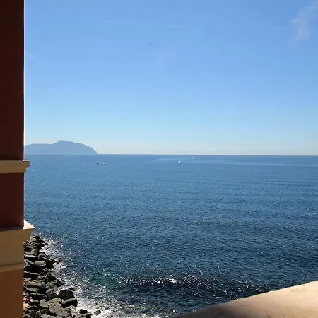 Al Molo Di Vernazzola Apartment Genoa